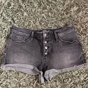 Universal thread black jean shorts